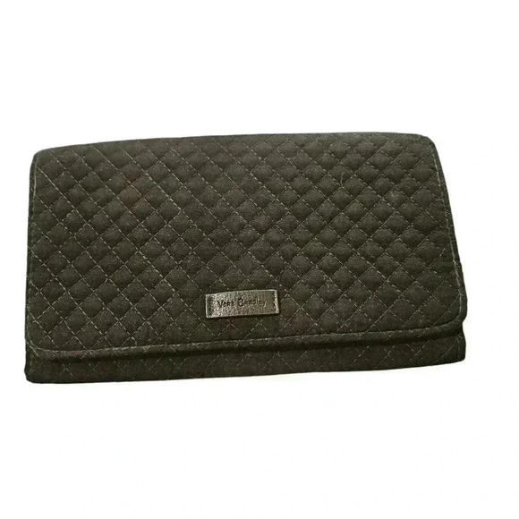 Vera Bradley Quilted Clutch Wallet - RFD- NWO!T!!!! SO MUCH SPACE!!!! - Picture 1 of 5